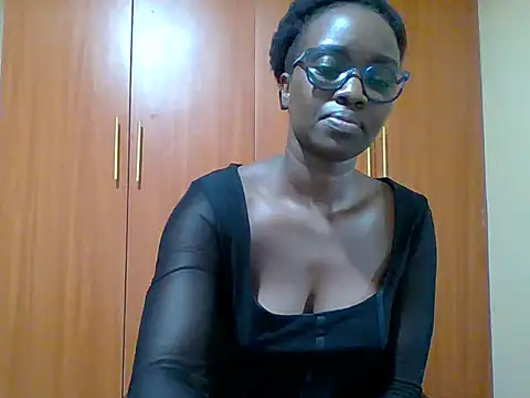 sexy darleen23 online show from 25, 4, 2026