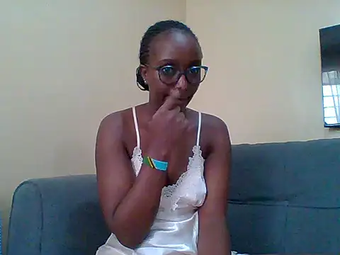 sexy darleen23 online show from 10, 6, 2026