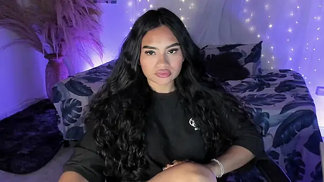 Riana Kean online show from 22, 4, 2026