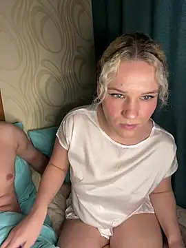 MrMrsRight online show from 29, 1, 2025