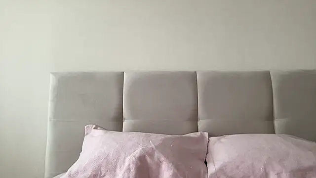 LisaFlower online show from 17, 10, 2025