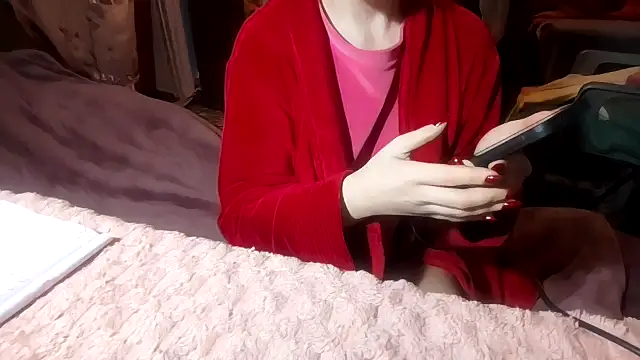  Kitti  online show from 15, 2, 2026