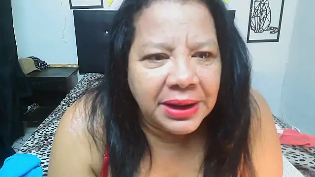 Shanttal0272 online show from 10, 1, 2026