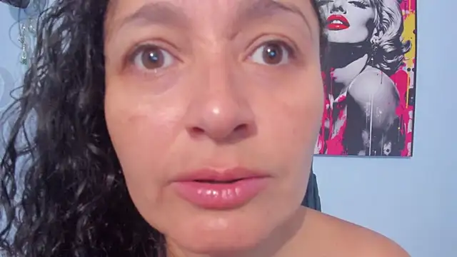  luna  sweet  online show from 28, 9, 2025