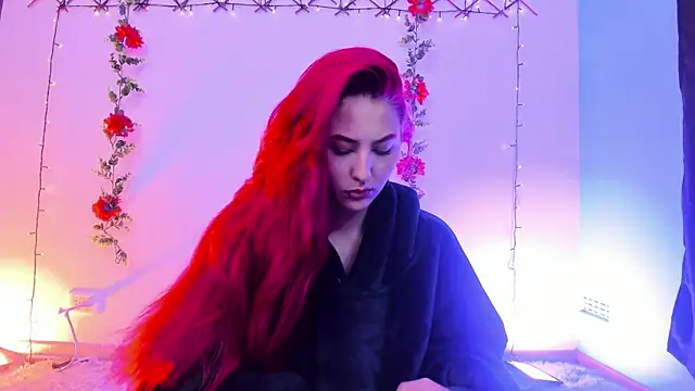 Megan wolf1  online show from 21, 6, 2026