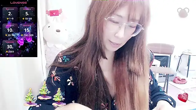 aFanny online show from 9, 3, 2025