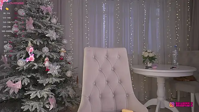 Snapshot of _Moon__Shine_ chatting on 10, 1, 2026 Moon Shine online show from 10, 1, 2026