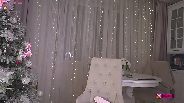 Snapshot of _Moon__Shine_ chatting on 15, 1, 2026 Moon Shine online show from 15, 1, 2026