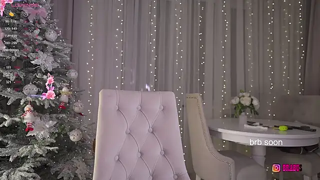 Snapshot of _Moon__Shine_ chatting on 16, 1, 2026 Moon Shine online show from 16, 1, 2026