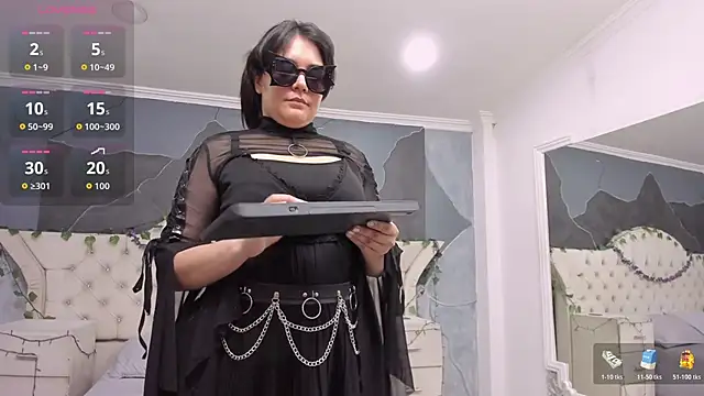 AmberGreyy  online show from 8, 11, 2025