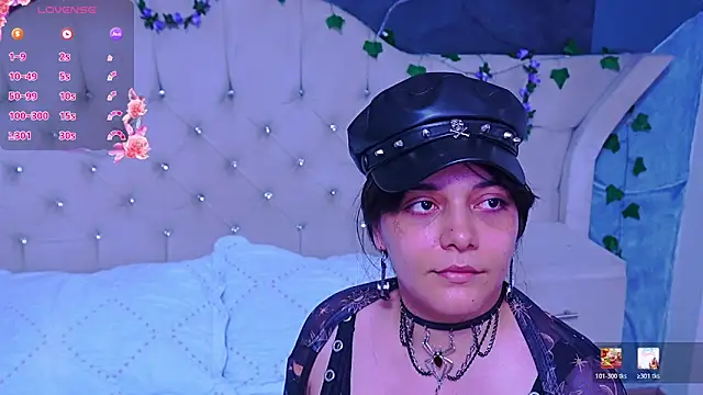 AmberGreyy  online show from 23, 4, 2026