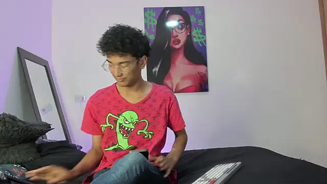 harrytwink18 online show from 30, 1, 2025