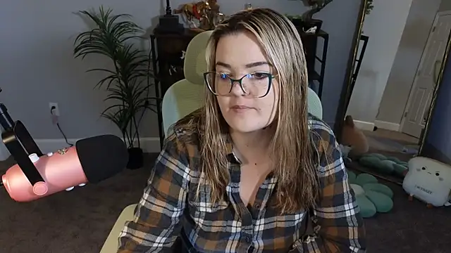 Snapshot of rodeobrii chatting on 3, 12, 2025 rodeobrii online show from 3, 12, 2025