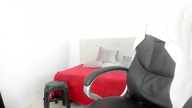 Teilor Creed online show from 12, 9, 2025