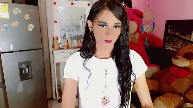 Snapshot of AngelicaDark chatting on 7, 2, 2025 AngelicaDark online show from 7, 2, 2025