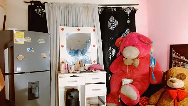 Snapshot of AngelicaDark chatting on 9, 3, 2025 AngelicaDark online show from 9, 3, 2025