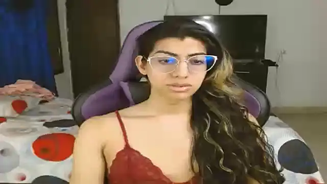 engielphoenis14 online show from 17, 3, 2025