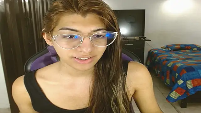 engielphoenis14 online show from 6, 7, 2026