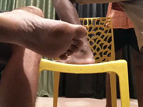 Snapshot of indianbull2023 chatting on 25, 3, 2026 indianbull2023 online show from 25, 3, 2026