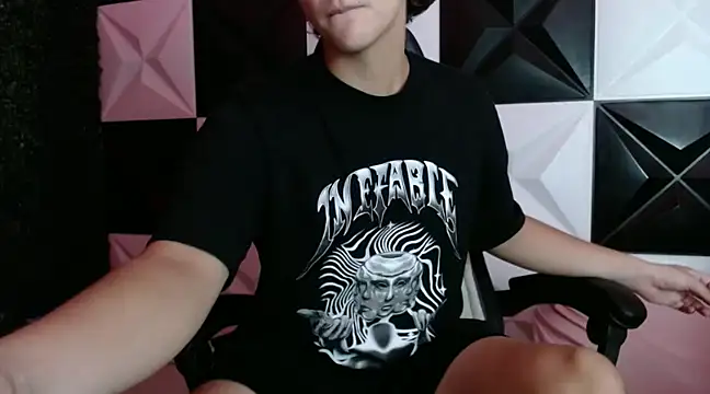 Dani cumboy online show from 20, 12, 2024