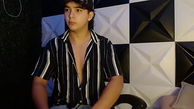 Dani cumboy online show from 26, 2, 2025