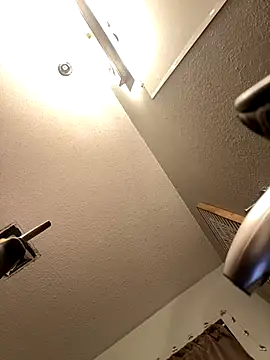 Lilsmokeshow017 online show from 13, 9, 2025