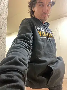 Lilsmokeshow017 online show from 22, 9, 2025