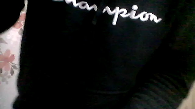 Lilsmokeshow017 online show from 23, 4, 2026