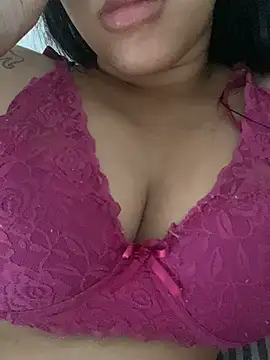 AngelVick08 online show from 12, 1, 2025
