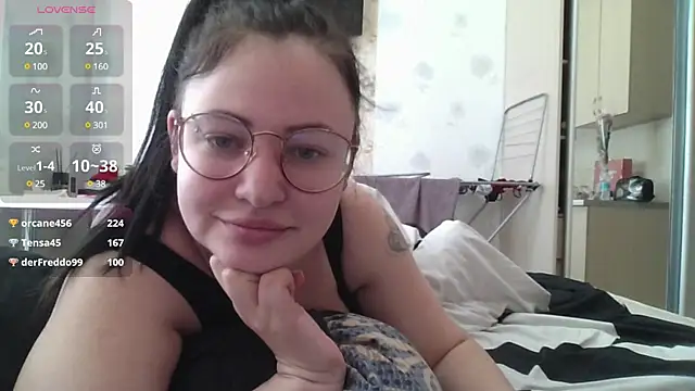 German Eva online show from 12, 3, 2025