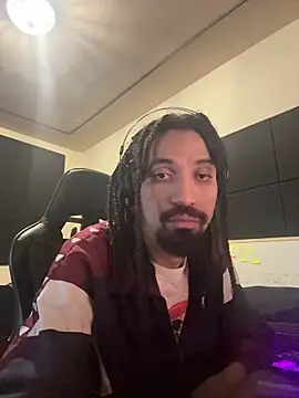 hotcamboy420 online show from 28, 4, 2026