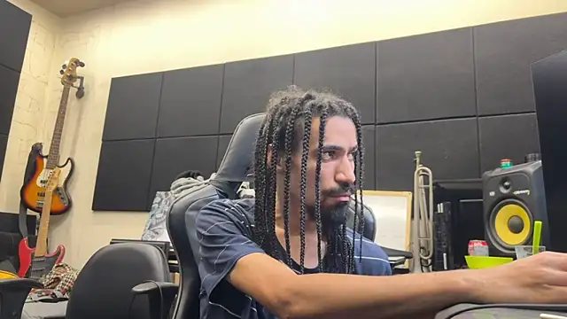 hotcamboy420 online show from 29, 4, 2026