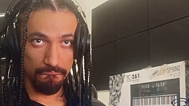 hotcamboy420 online show from 28, 5, 2026