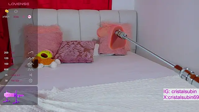 Snapshot of cristal_subin69 chatting on 7, 10, 2025 cristal subin69 online show from 7, 10, 2025