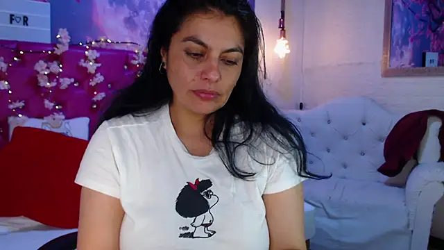 Lust Mom41 online show from 17, 12, 2024