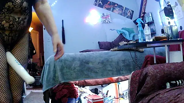 juscjen online show from 3, 4, 2026