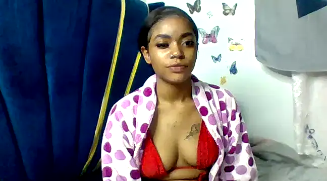 Snapshot of _crystal_princesss chatting on 3, 1, 2025 crystal princesss online show from 3, 1, 2025