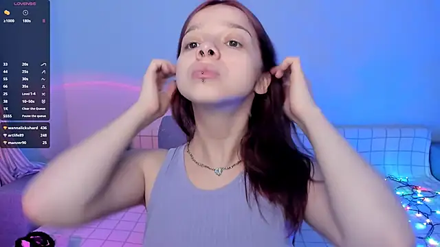 Snapshot of crystal_lilith chatting on 28, 12, 2024 crystal lilith online show from 28, 12, 2024