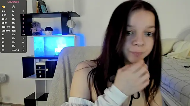 Snapshot of crystal_lilith chatting on 14, 2, 2025 crystal lilith online show from 14, 2, 2025