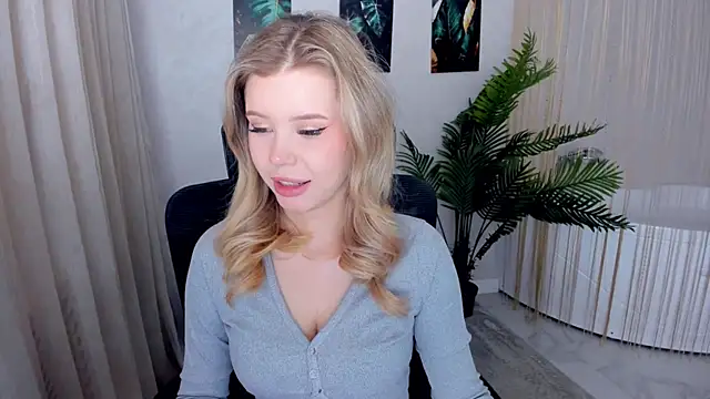 FollowLovee online show from 22, 4, 2026