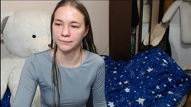 leila bambi  online show from 29, 1, 2025