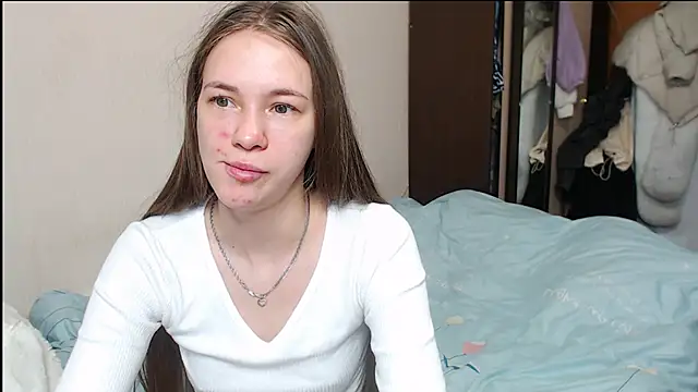 leila bambi  online show from 5, 2, 2025