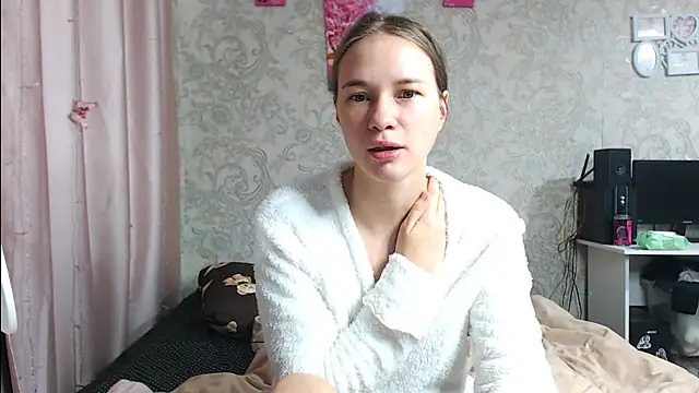 leila bambi  online show from 17, 10, 2025