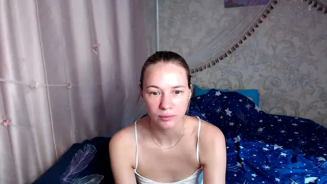 Snapshot of leila_bambi_ chatting on 27, 7, 2026 leila bambi online show from 27, 7, 2026