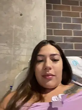 Latina vanessa online show from 14, 7, 2026