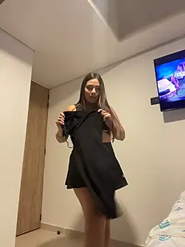 Latina vanessa online show from 16, 7, 2026