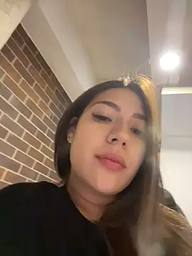 Latina vanessa online show from 21, 7, 2026