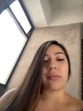 Latina vanessa online show from 30, 7, 2026