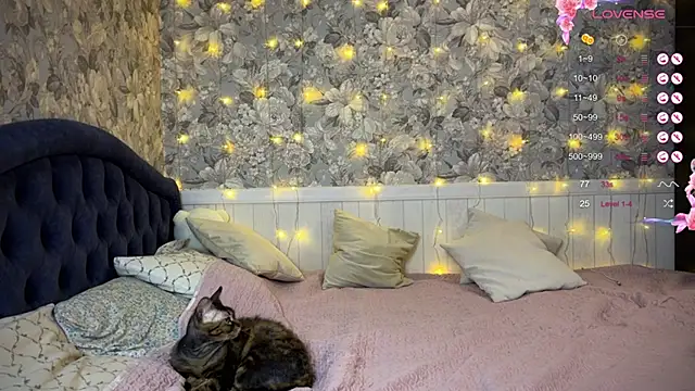 Snapshot of ChloeMillerMeow chatting on 25, 2, 2025 ChloeMillerMeow online show from 25, 2, 2025