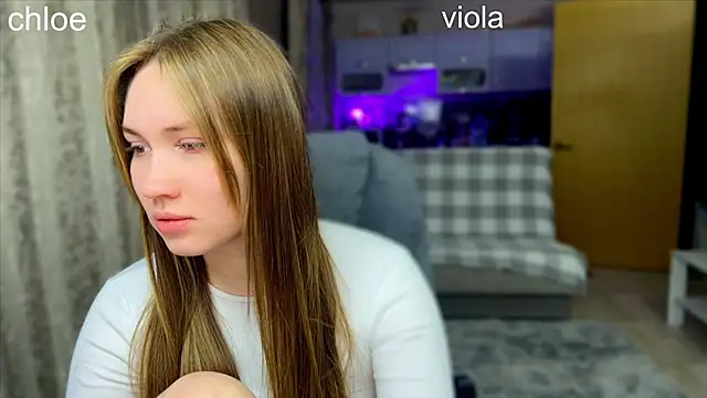 Snapshot of ChloeMillerMeow chatting on 17, 10, 2025 ChloeMillerMeow online show from 17, 10, 2025